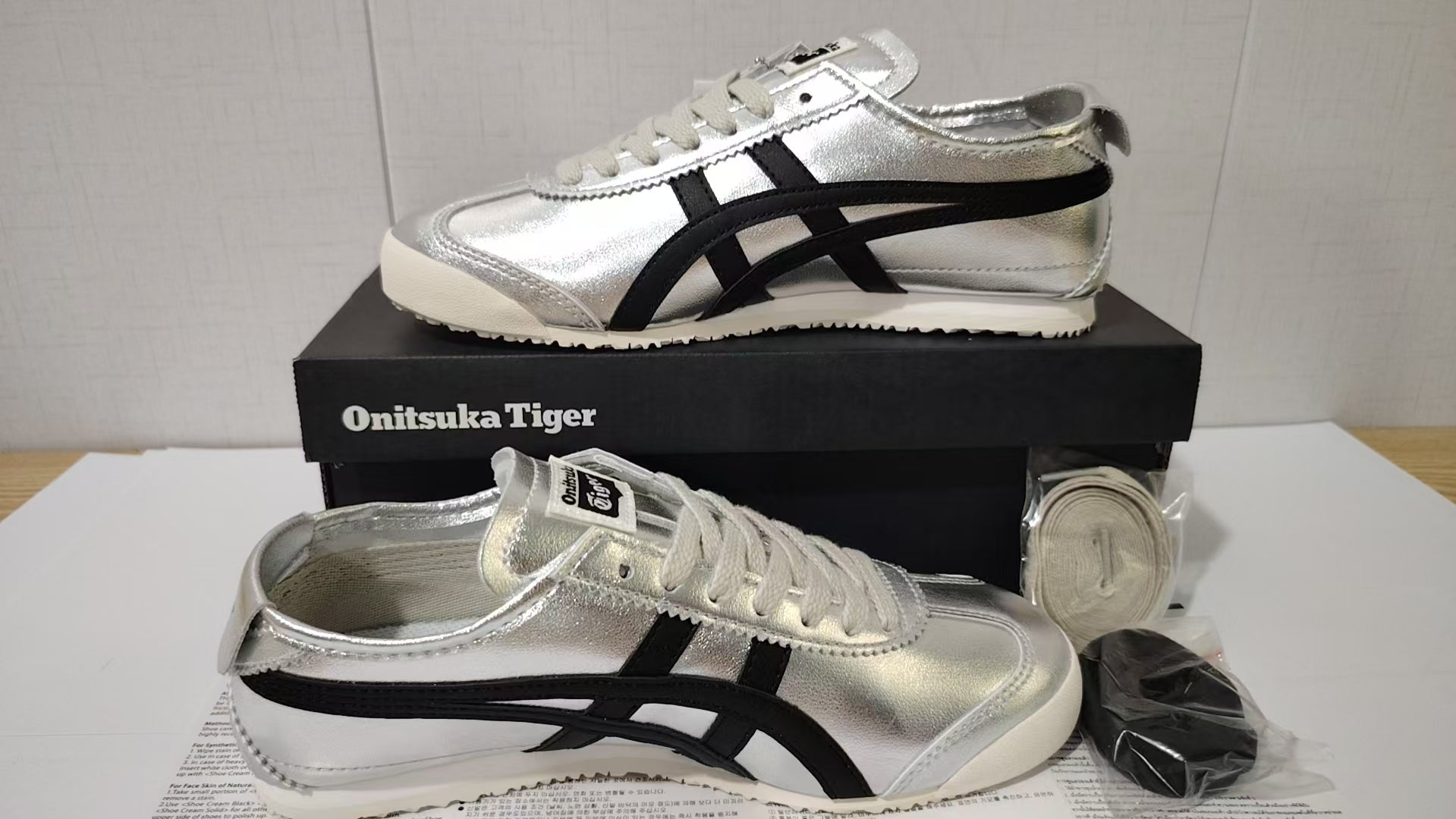 sneaker3